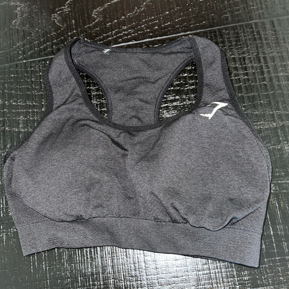 Black gymshark bra